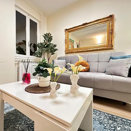 Luxurious View On Pitti Palace Firenze