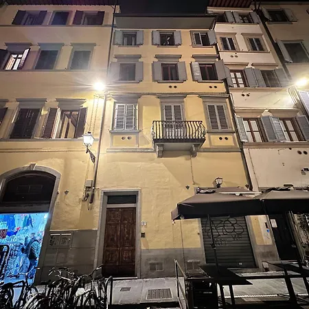 Luxurious View On Pitti Palace Florence