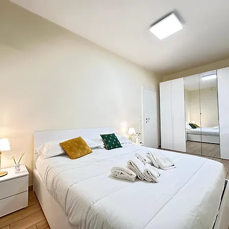 Luxurious View On Pitti Palace Apartment *
